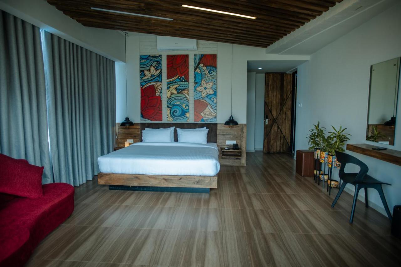 Jade City Hotel Pokhara Exterior photo
