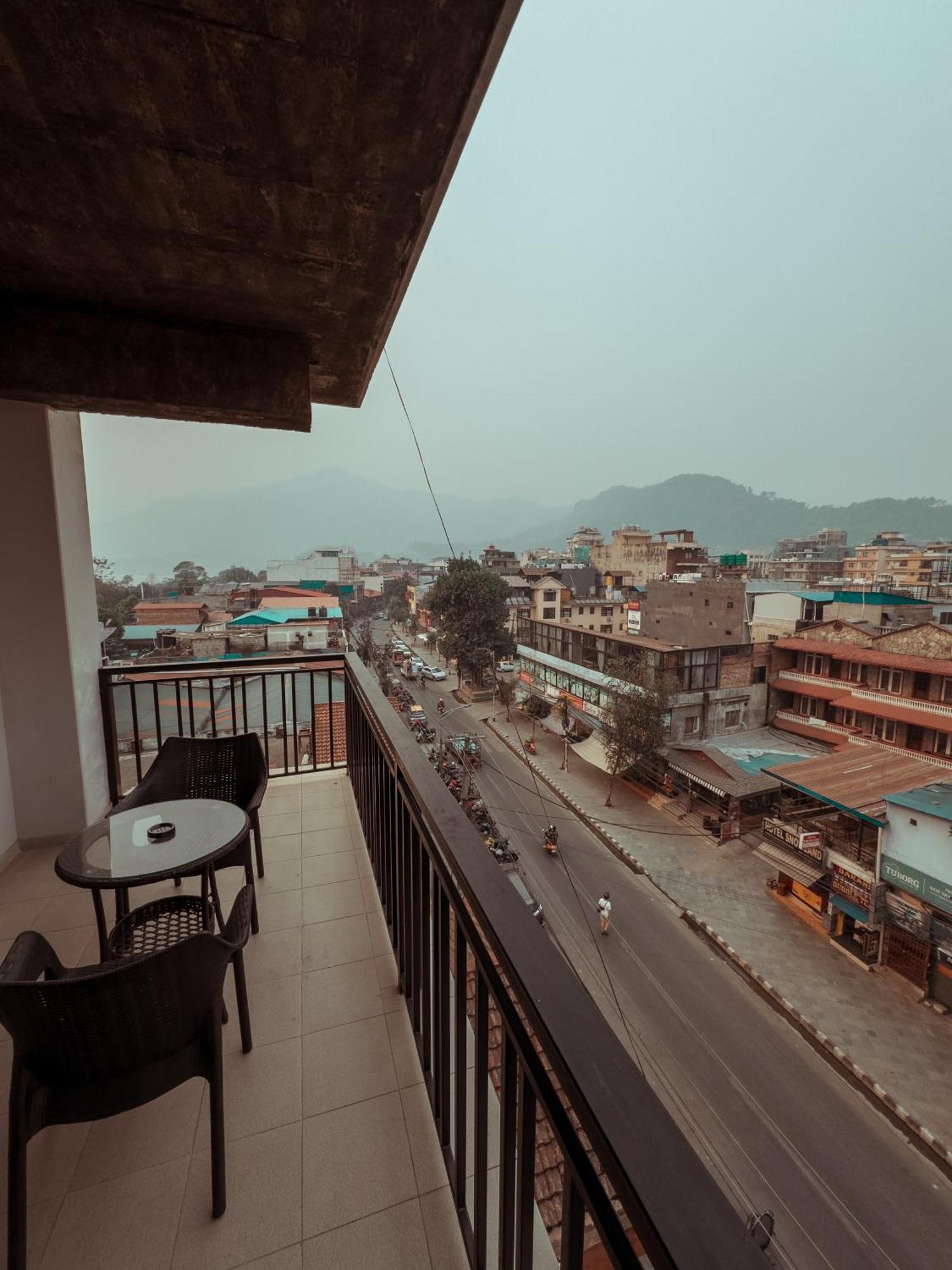 Jade City Hotel Pokhara Exterior photo