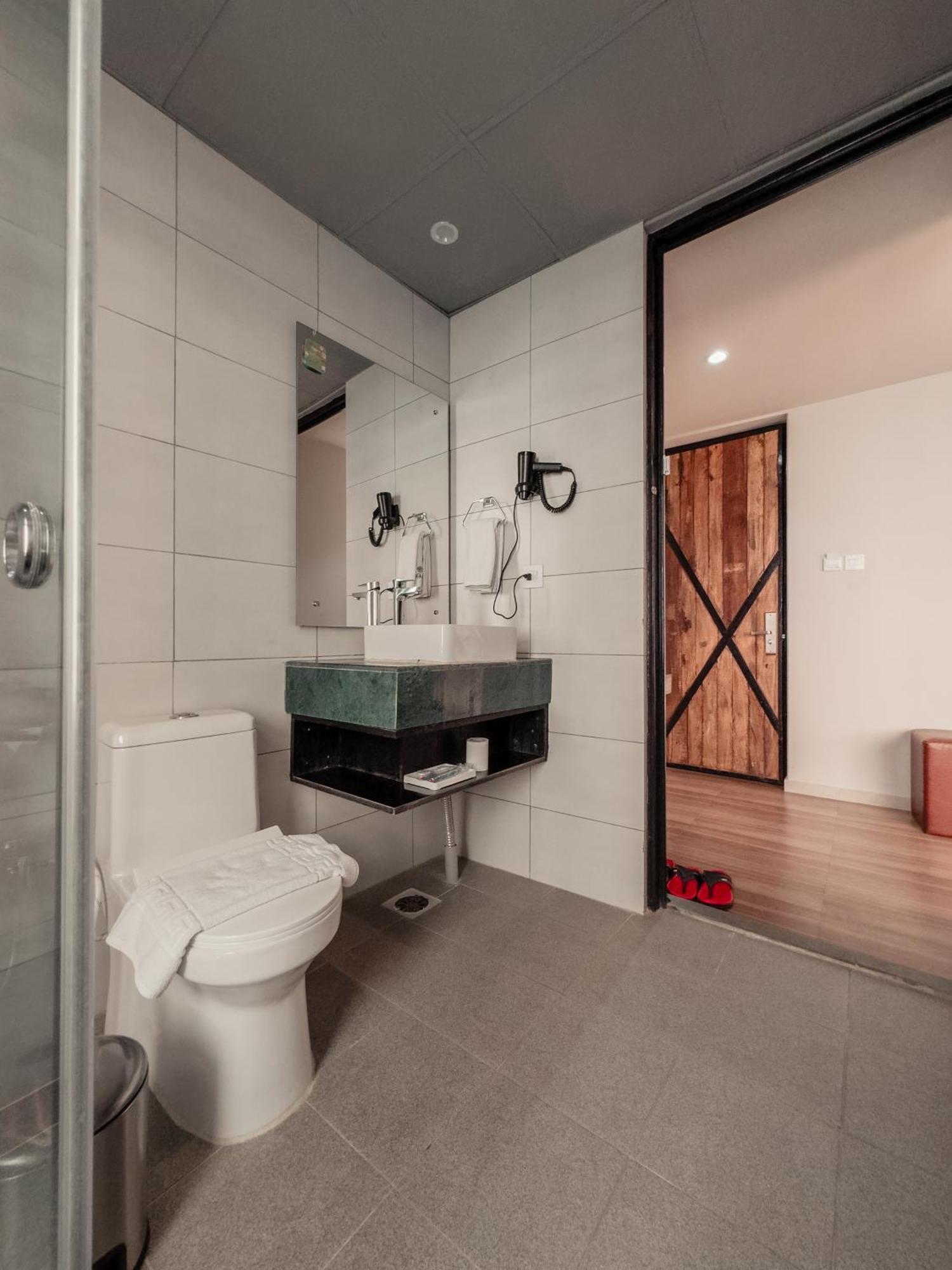 Jade City Hotel Pokhara Exterior photo