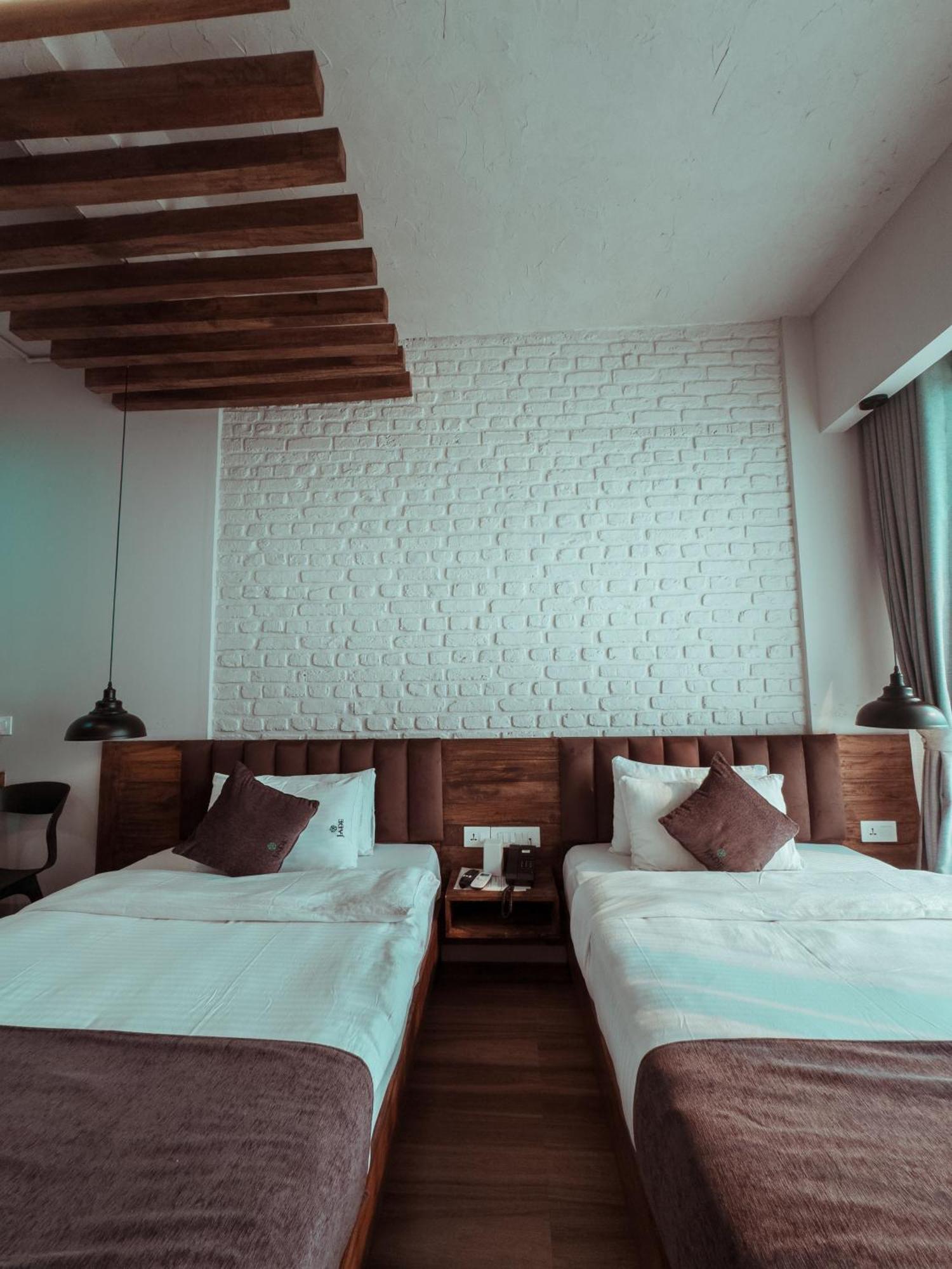 Jade City Hotel Pokhara Exterior photo